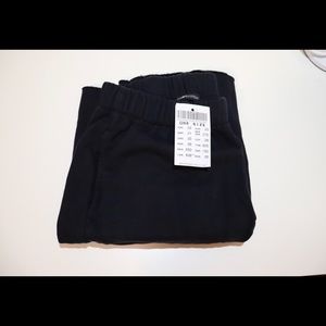 BRANDY MELVILLE NAVY SHORTS